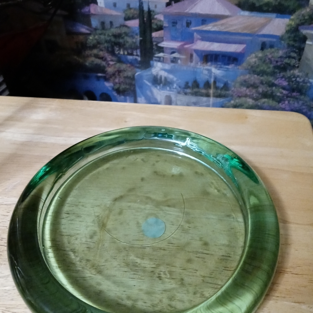 🍾🍸GREEN TRAY & 2 BAR GLASSES🍹🍹🍹🍷A FABULOUS VINTAGE GIFT. 🍸🍸 - Picture 5 of 15